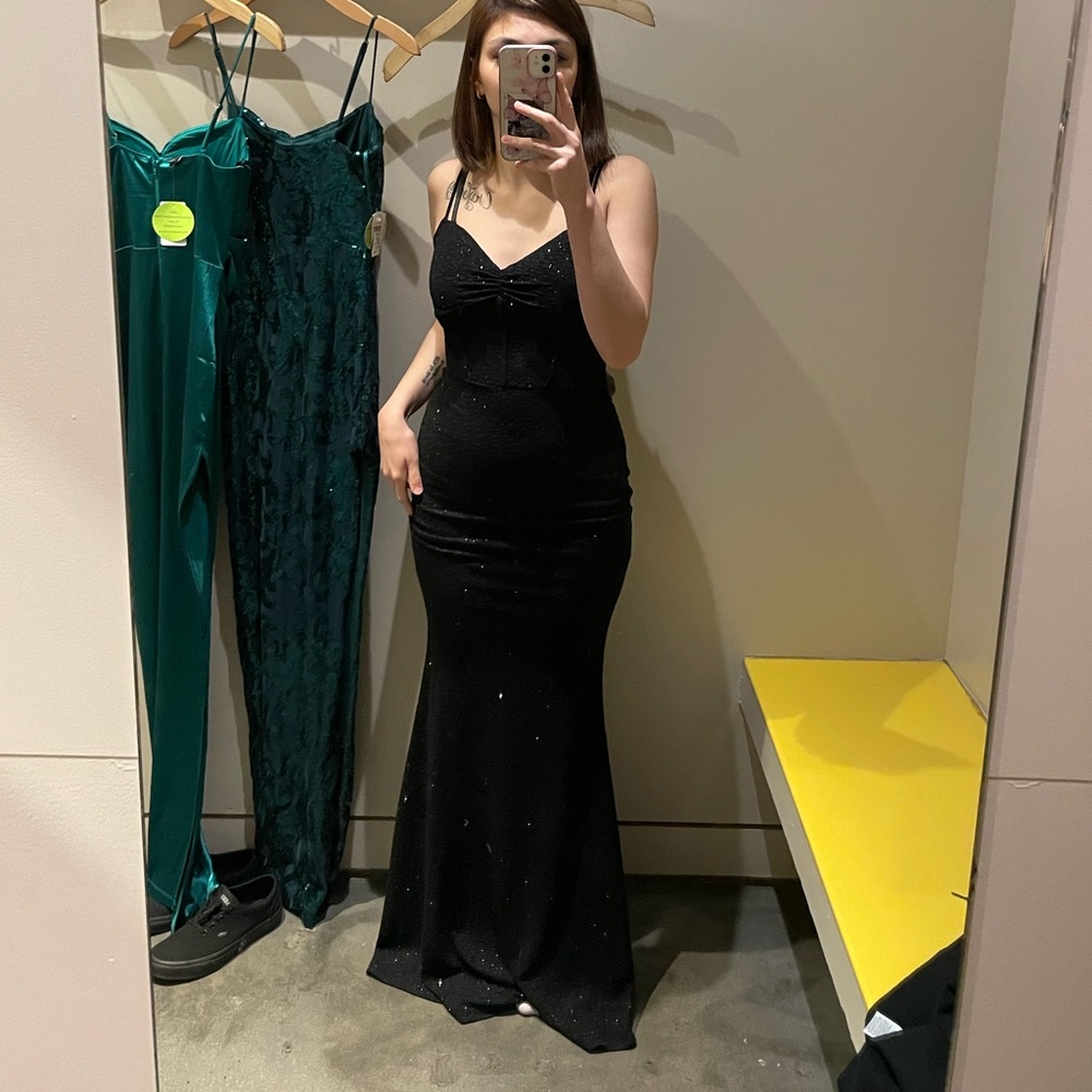 Black long prom dress